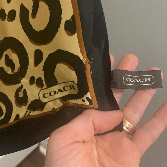 Coach leopard logo silk scarf ππ€ - Picture 2 of 8
